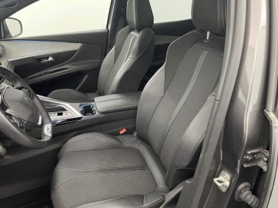 Peugeot 3008 Hybrid4 300 e-EAT8 GT