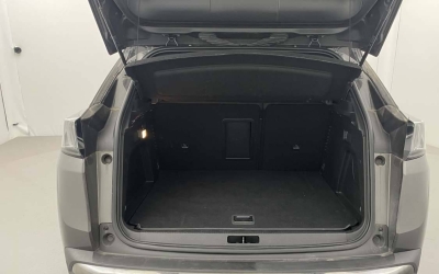 Peugeot 3008 Hybrid4 300 e-EAT8 GT