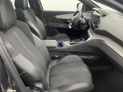 Peugeot 3008 Hybrid4 300 e-EAT8 GT