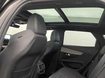 Peugeot 3008 Hybrid4 300 e-EAT8 GT
