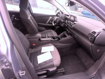 Citroën C4 PureTech 130 EAT8 Max