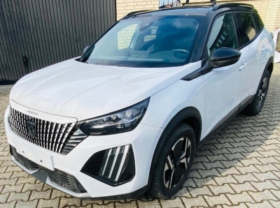 Peugeot 2008 PureTech 130 S&S EAT8 GT