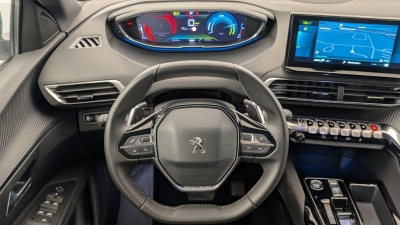 Peugeot 3008 Hybrid 180 e-EAT8 Allure Pack