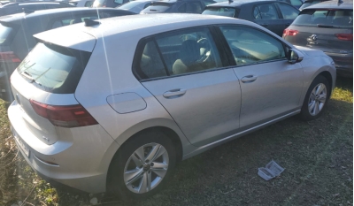 Volkswagen Golf 1.0 eTSI OPF 110 DSG7 Life Plus