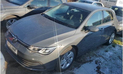 Volkswagen Golf 1.0 eTSI OPF 110 DSG7 Life Plus