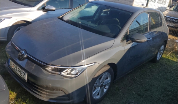 VolkswagenGolf1.0 eTSI OPF 110 DSG7 Life Plus