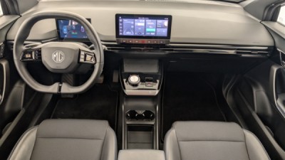 MG MG4 64KWH 204CH LUXURY
