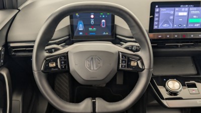 MG MG4 64KWH 204CH LUXURY