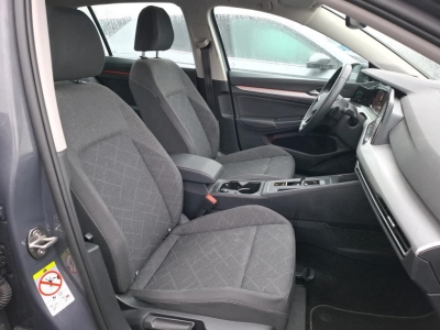 Volkswagen Golf 1.0 eTSI OPF 110 DSG7 Life Plus