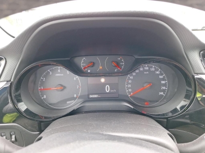 Opel Corsa 1.2 75 ch BVM5 Elegance Business