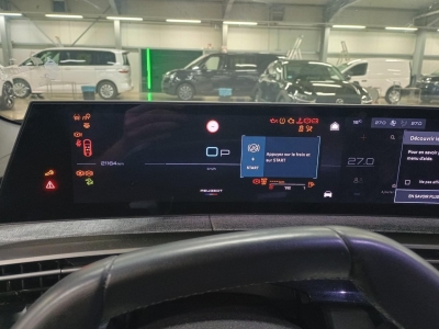 Peugeot 3008 NOUVEAU Hybrid 145 e-DCS6 Allure