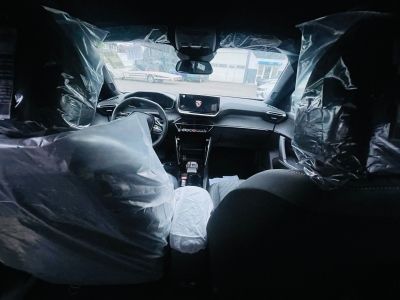 Peugeot 2008 Hybrid 145 e-DCS6 Allure