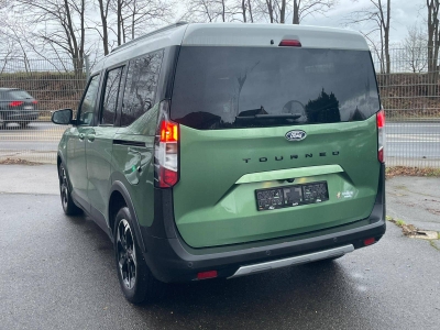 Ford Tourneo Courier 1.0 EcoBoost 125 DCT7 FWD Active