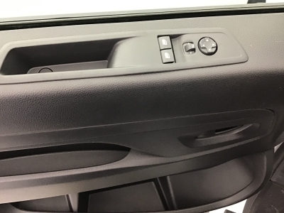 Opel Vivaro VAN TURBO D 145 BA-8