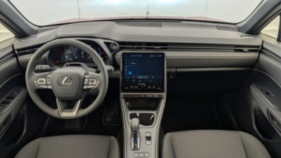 Lexus LBX 2WD Business