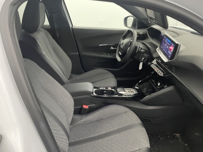 Peugeot 2008 NOUVEAU Hybrid 145 e-DCS6 Allure
