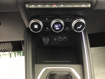 Renault Clio V TECHNO TCE 90 BVA