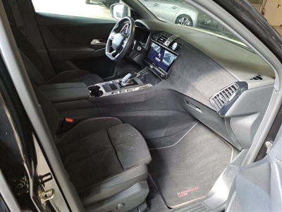 DS DS 7 BlueHDi 130 EAT8 Performance Line +