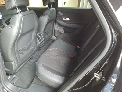 DS DS 7 BlueHDi 130 EAT8 Performance Line +