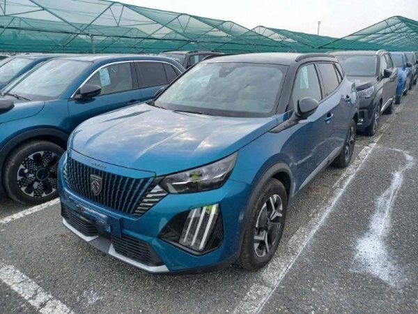 Peugeot2008 NOUVEAUHybrid 145 e-DCS6 GT