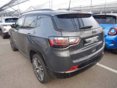 Jeep Compass 1.5 Turbo T4 130 ch BVR7 e-Hybrid Summit
