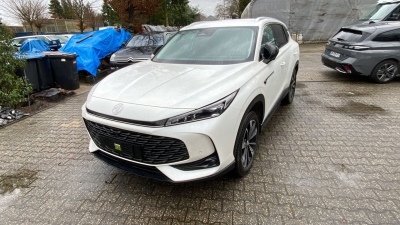 MG HS HS Luxury 170PS AT7