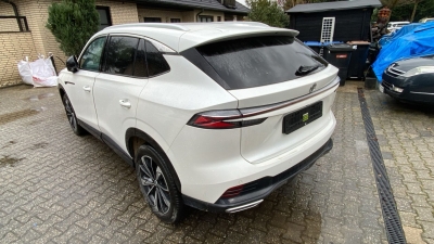 MG HS HS Luxury 170PS AT7