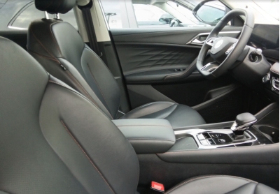 MG HS HS Luxury 170PS AT7