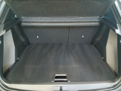 Peugeot 2008 Hybrid 145 e-DCS6 Allure