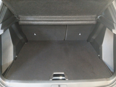 Peugeot 2008 Hybrid 145 e-DCS6 Allure