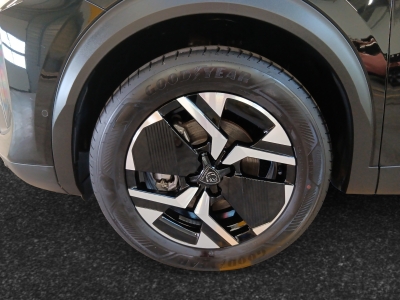 Peugeot 2008 Hybrid 145 e-DCS6 Allure