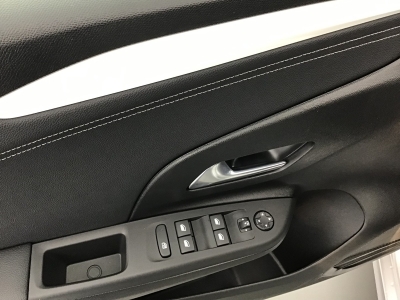 Opel Corsa GS HYBRID 110 BVA