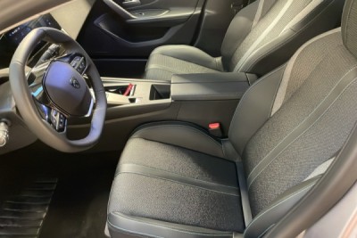 Peugeot 308 SW Hybrid 145 e-DCS6 Allure