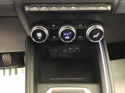 Renault Clio V TECHNO