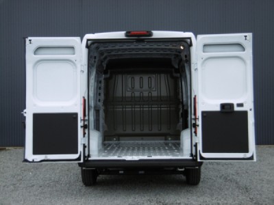 Fiat Ducato VAN TURBO D 180 BVA