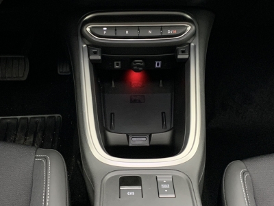 Jeep Avenger 1.2 Turbo T3 110 ch e-Hybrid BVR6 Summit