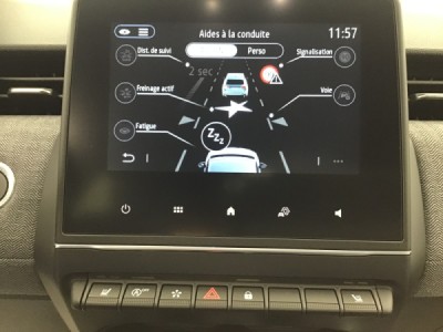 Renault Clio V TECHNO