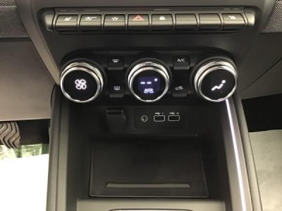 Renault Clio V TECHNO