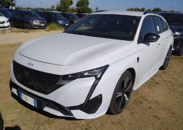 Peugeot308 SWPureTech 130ch S&S EAT8 GT