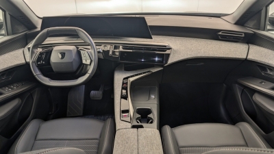 Peugeot 3008 NOUVEAU Hybrid 145 e-DCS6 Allure