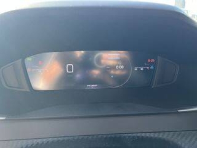 Peugeot 208 100 S&S BVM6 Allure