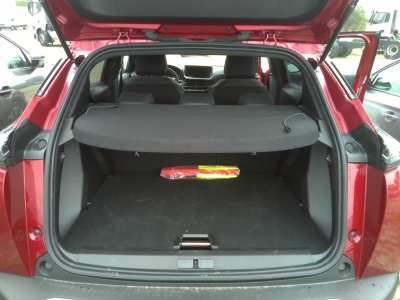 Peugeot 2008 NOUVEAU Hybrid 145 e-DCS6 Allure