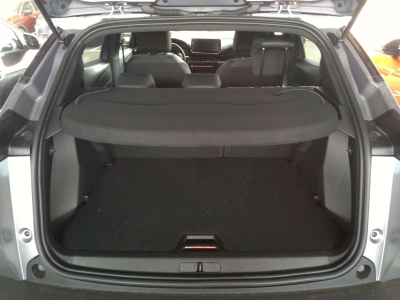 Peugeot 2008 NOUVEAU Hybrid 145 e-DCS6 Allure