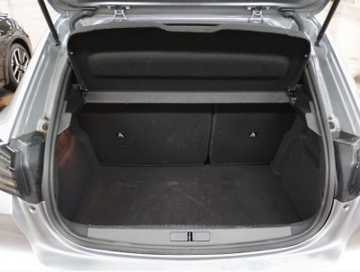 Peugeot 208 Hybrid 145 ch e-DCS6 GT