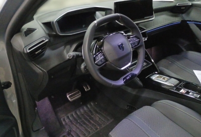 Peugeot 208 Hybrid 145 ch e-DCS6 GT