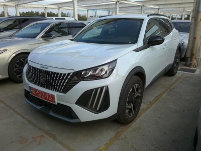 Peugeot2008 NOUVEAUHybrid 145 e-DCS6 Allure