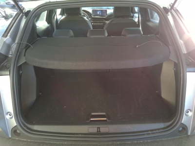 Peugeot 2008 NOUVEAU Hybrid 145 e-DCS6 Allure