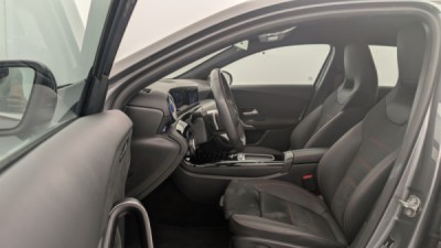 Mercedes Benz Classe A 180 7G-DCT AMG LINE