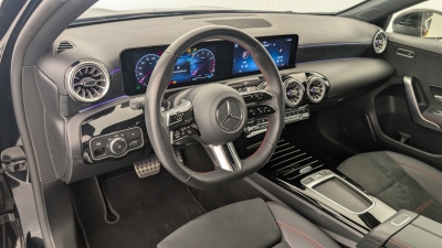 Mercedes Benz Classe A 180 7G-DCT AMG LINE
