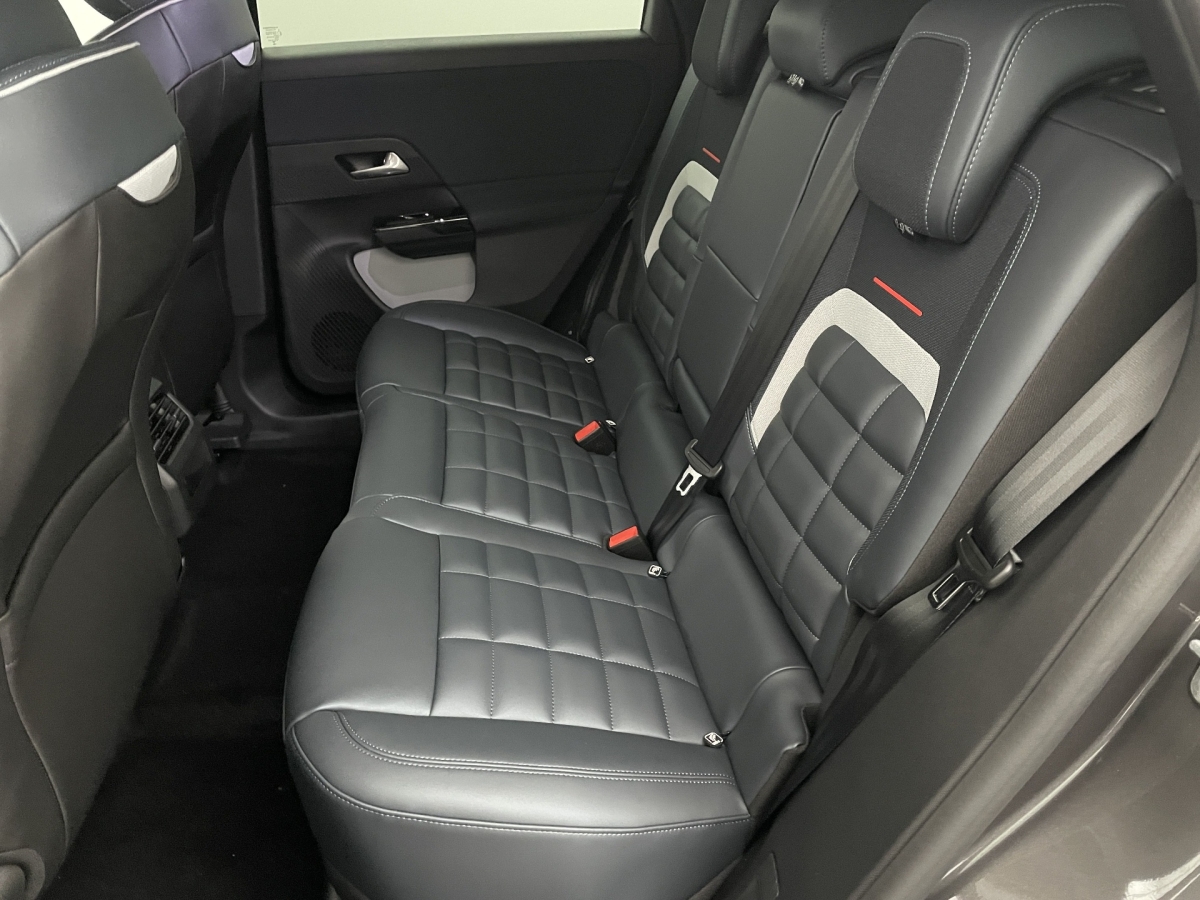 Citroën C5 Aircross 9